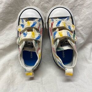 Converse Kids' Yellow and Blue Patterned Sneakers
